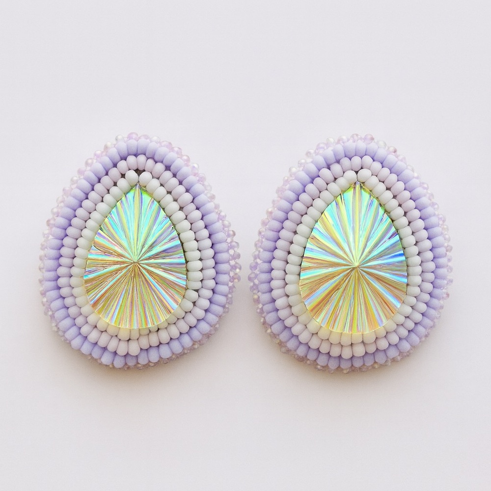 Gorgeous Hand beaded iridescent indigenous made earrings